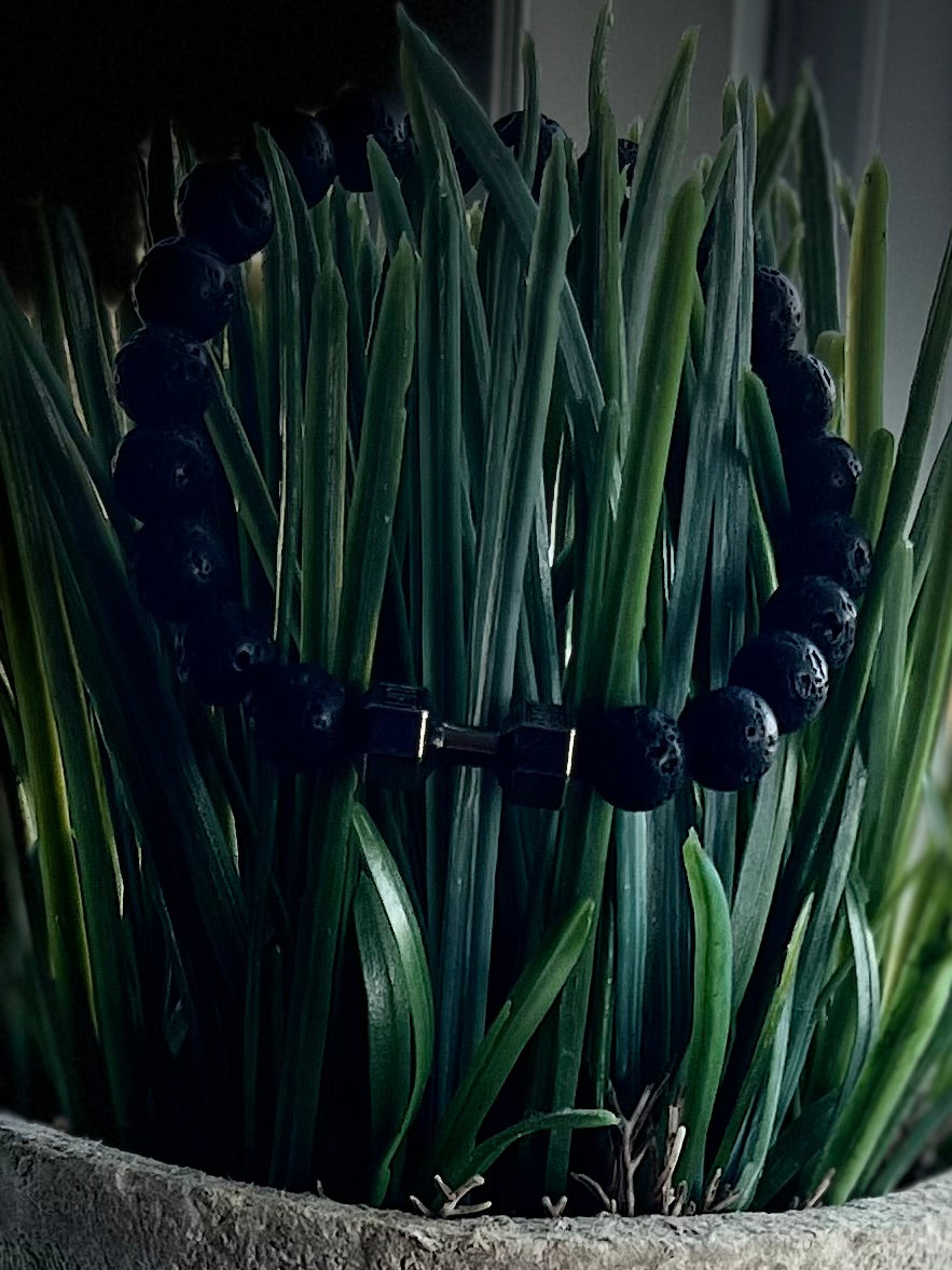 Black Crystal Lava Stone - Barbell | Rigid Texture